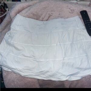 white lululemon mini skirt size small
